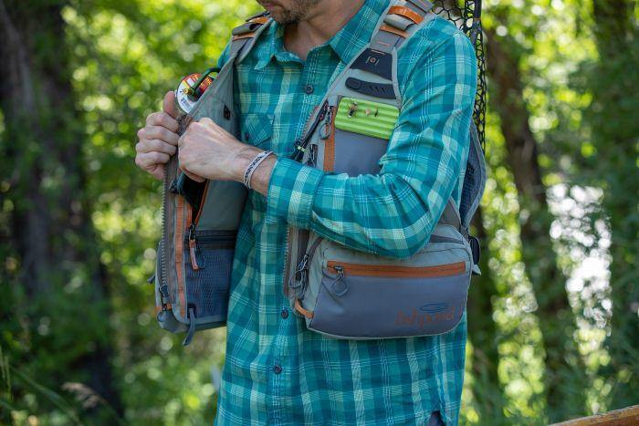 Load image into Gallery viewer, Fishpond - Men&#39;s Upstream Tech Vest - Rocky Mountain Fly Shop
