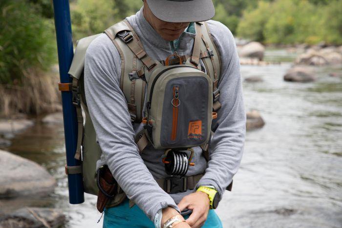 Load image into Gallery viewer, Fishpond - Wind River Roll Top - Rocky Mountain Fly Shop
